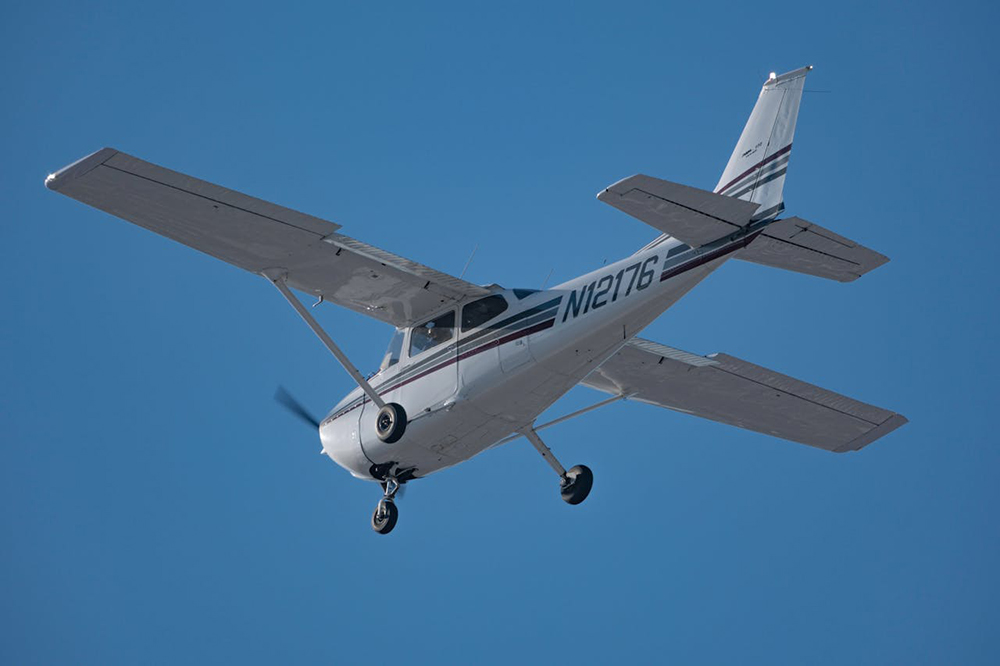 single-engine plane